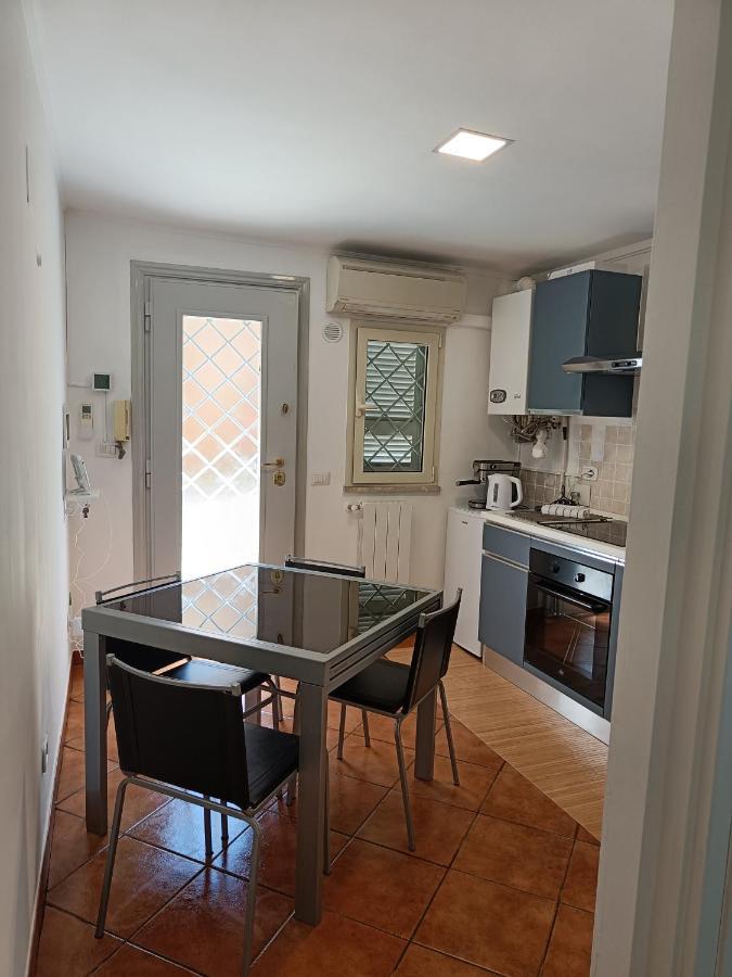 Suites In Roma Exterior foto